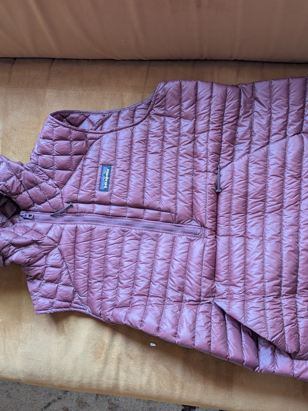 Patagonia Women's  Down Vest - Maroon